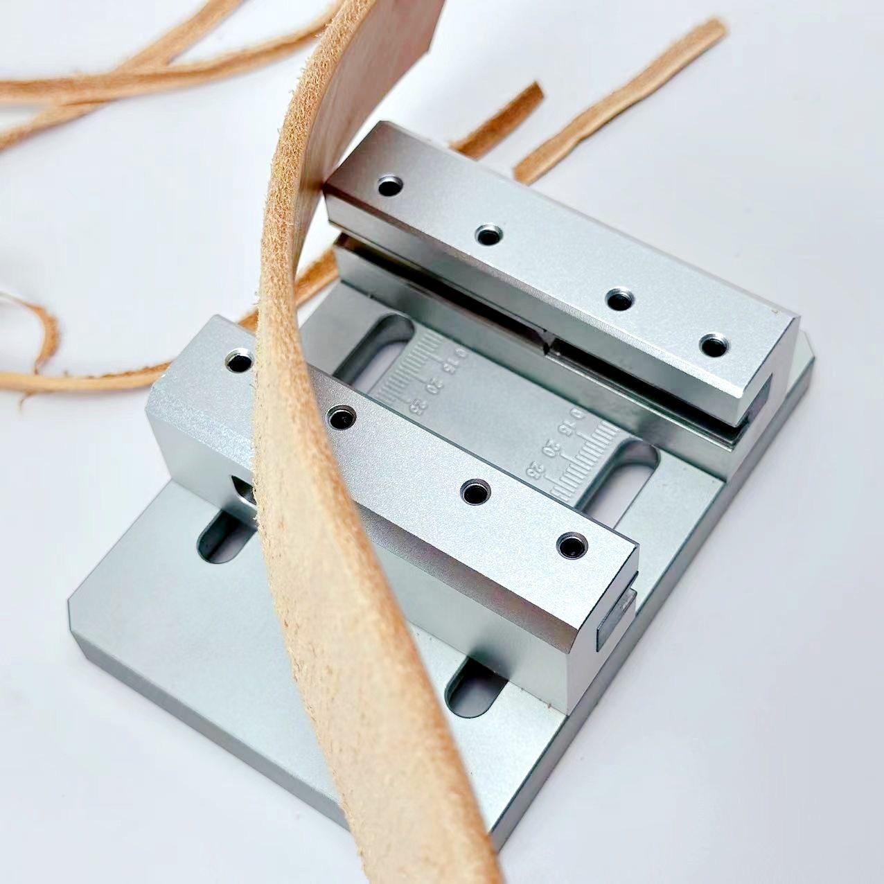 Leatherwork Belt - Belt Edge Trimming Machine Belt Semi-circular