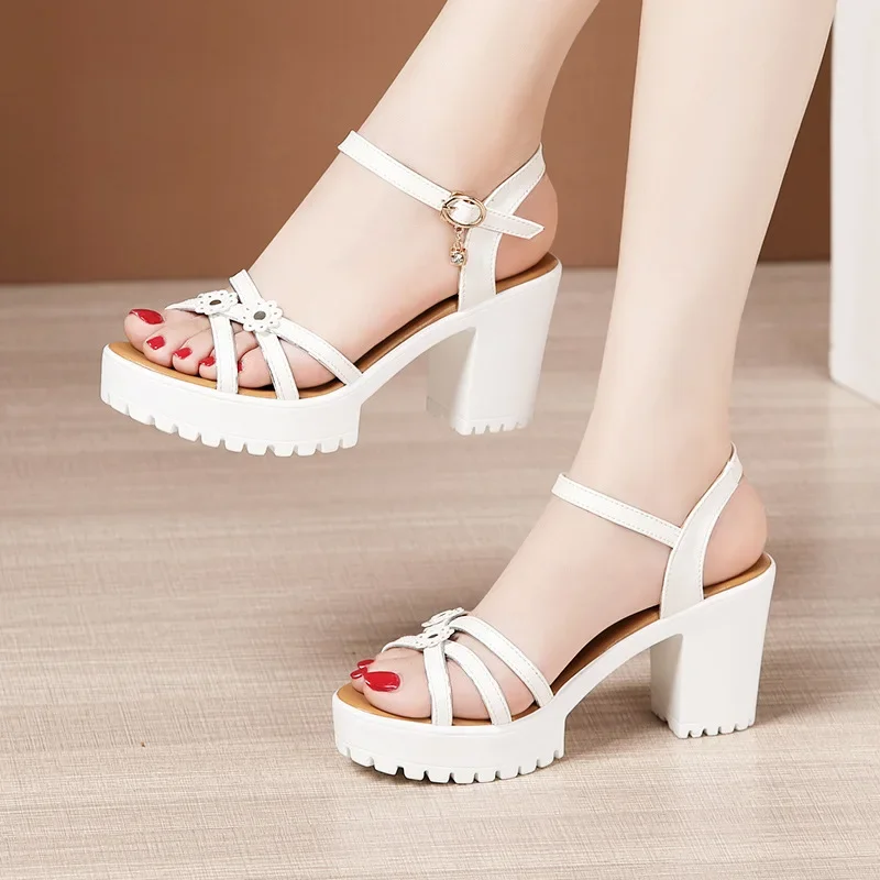 8cm Small Size 32-43 Elegant F - Leather Work Heels ulasan dan harga